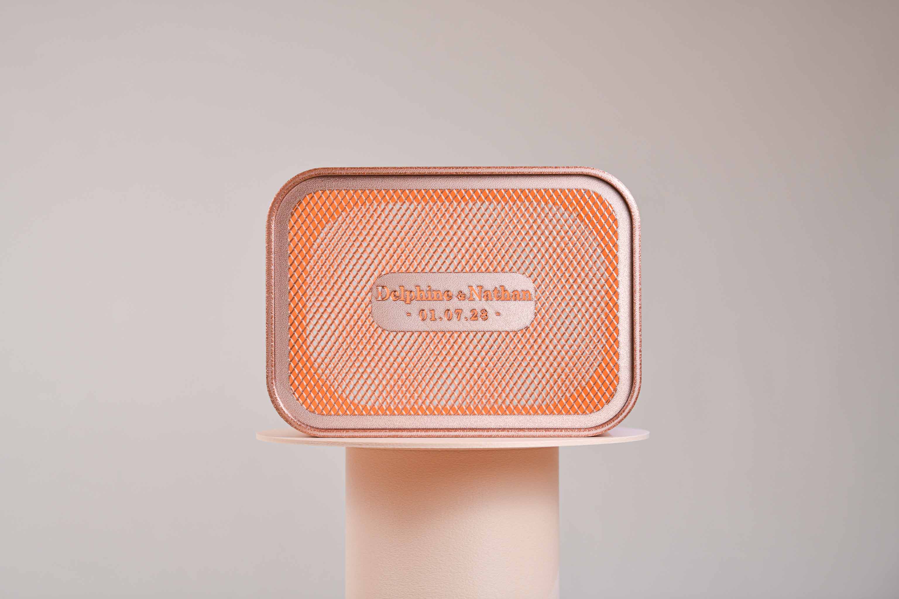 Urne rectangulaire personnalisée - Croisillons (avec lumière)