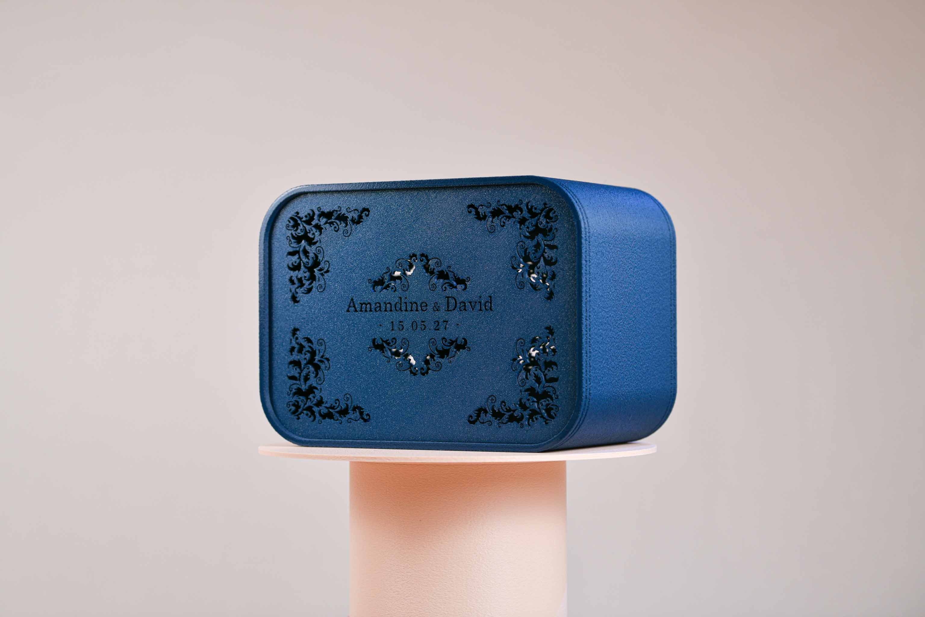 Urne rectangulaire personnalisée - Ornements (avec lumière)