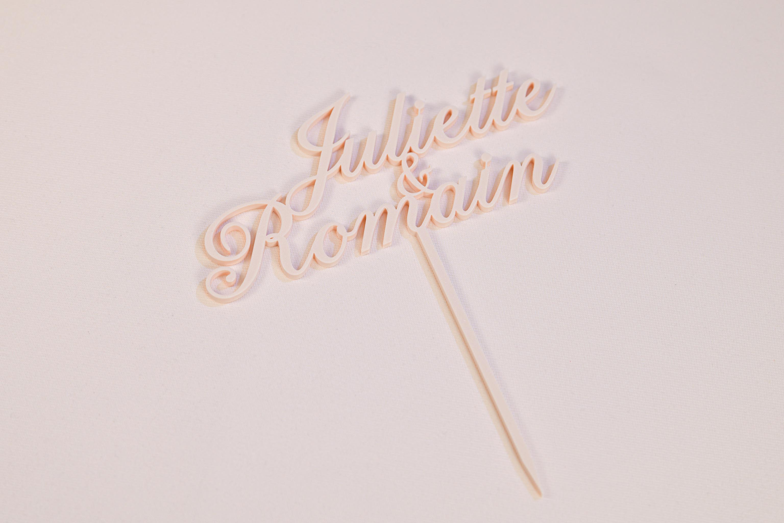 Cake topper prénoms personnalisé - Romantique