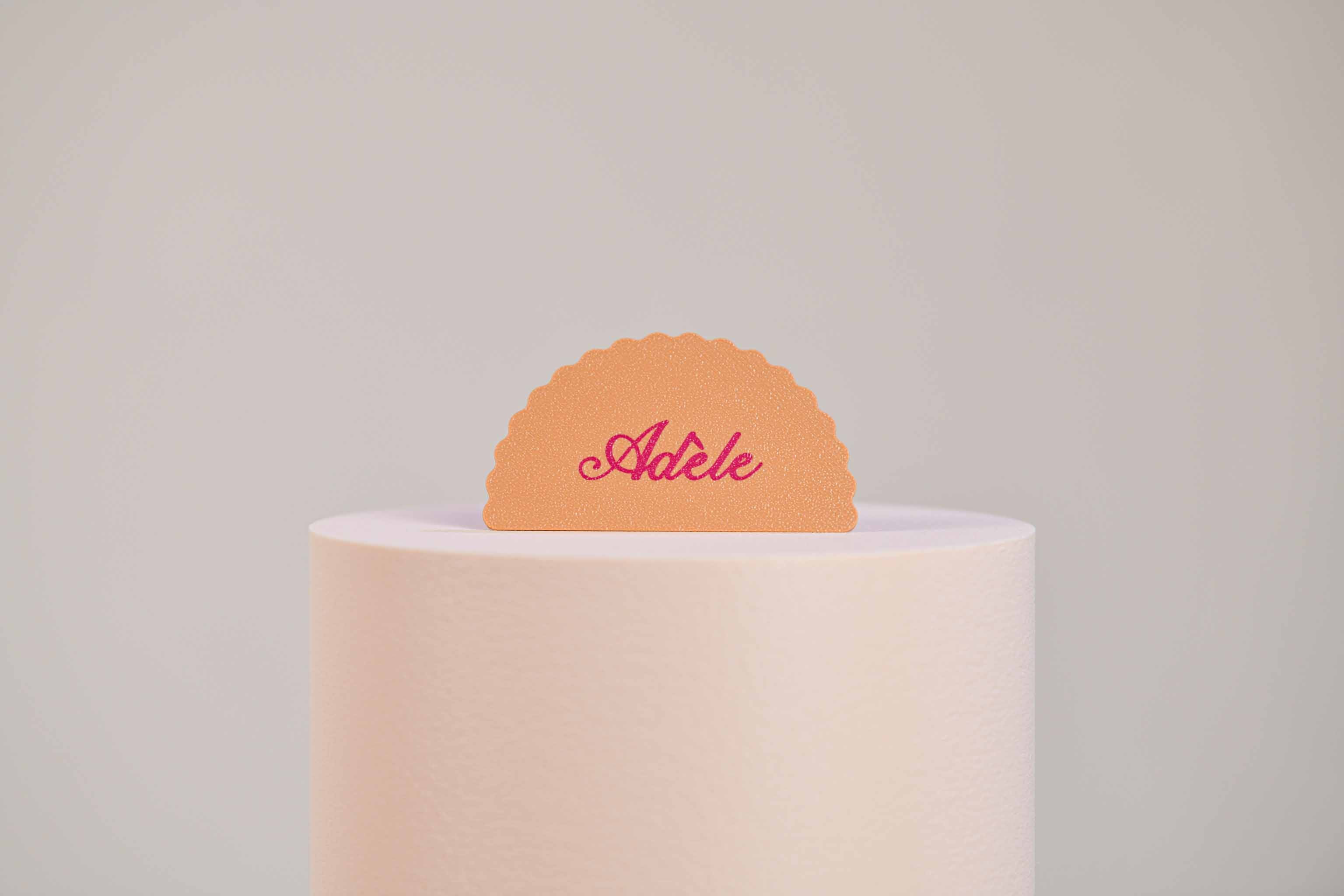 Marque-place présentoir personnalisé - Romantique