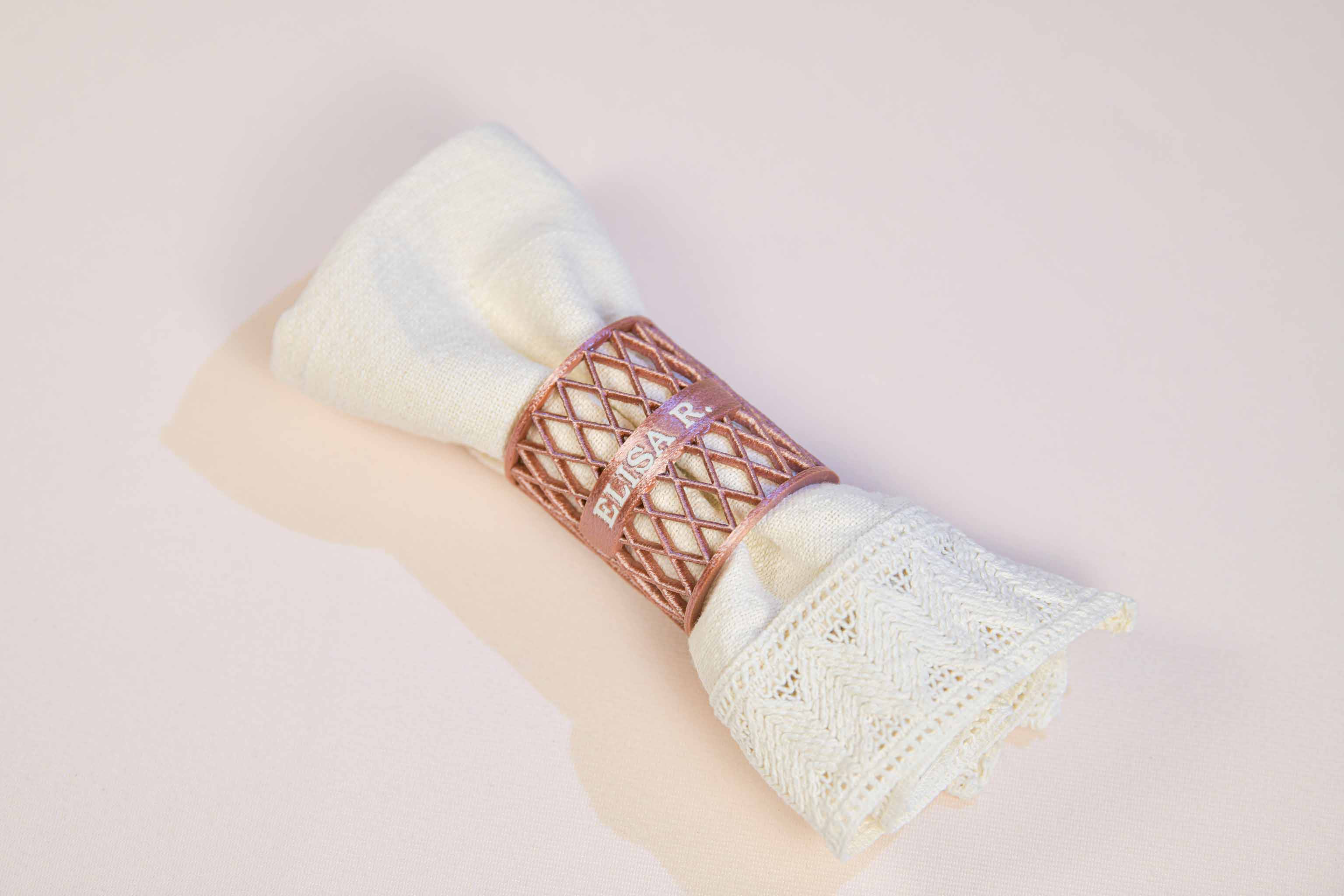 Marque-place noeud de serviette personnalisé - Chic