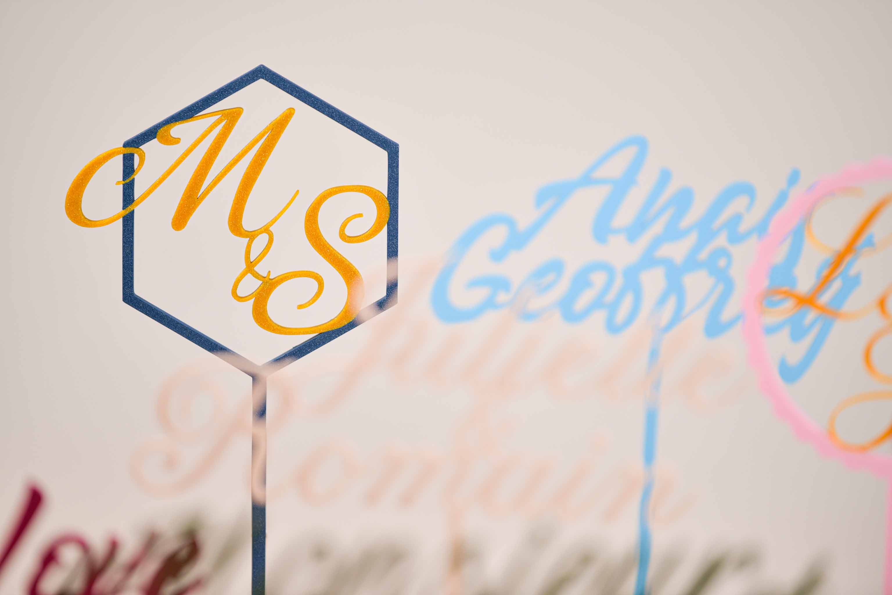 Cake topper initiales personnalisé - Chic