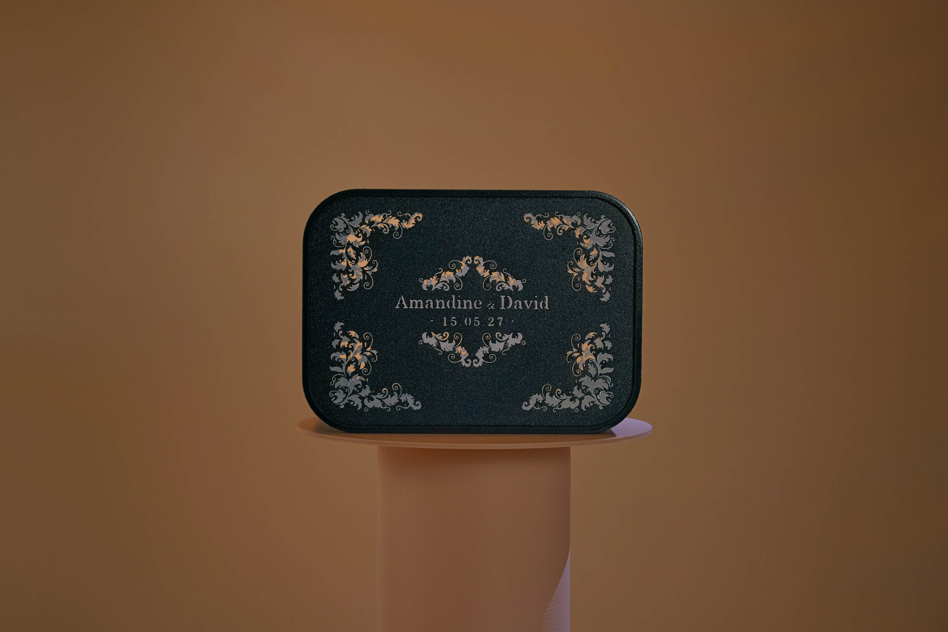 Urne rectangulaire personnalisée - Ornements (avec lumière)