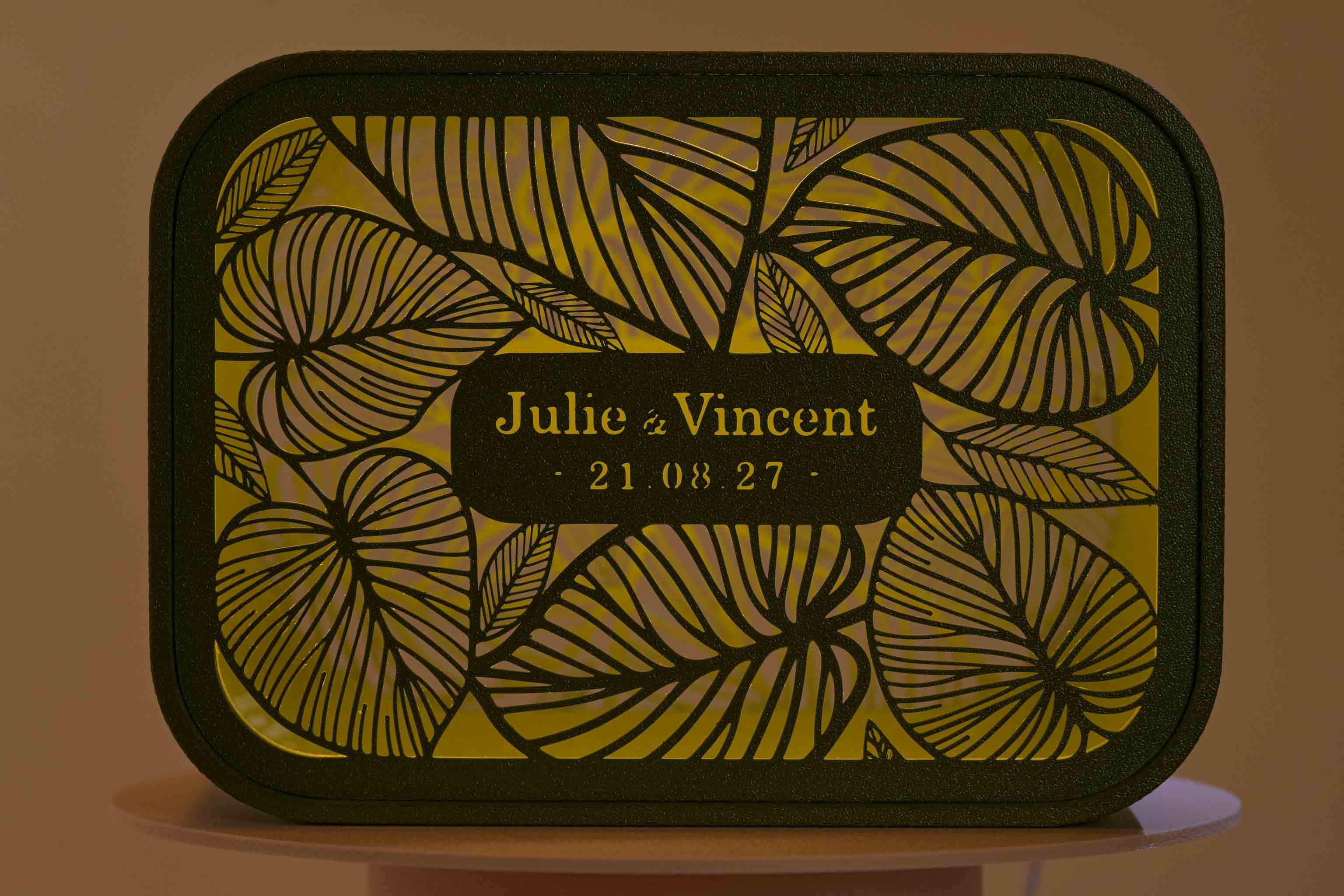 Urne rectangulaire personnalisée - Feuillage (avec lumière)