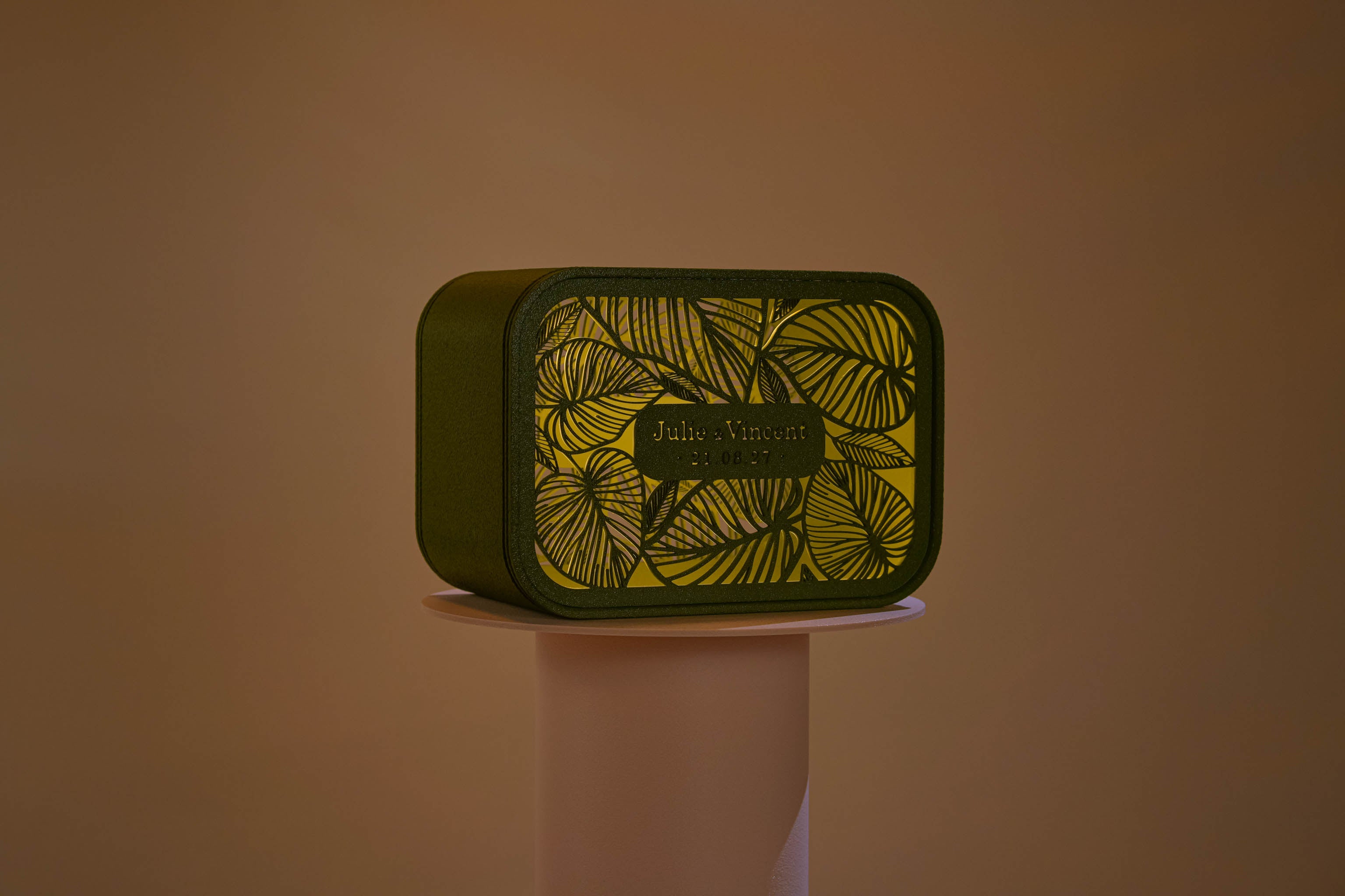 Urne rectangulaire personnalisée - Feuillage (avec lumière)