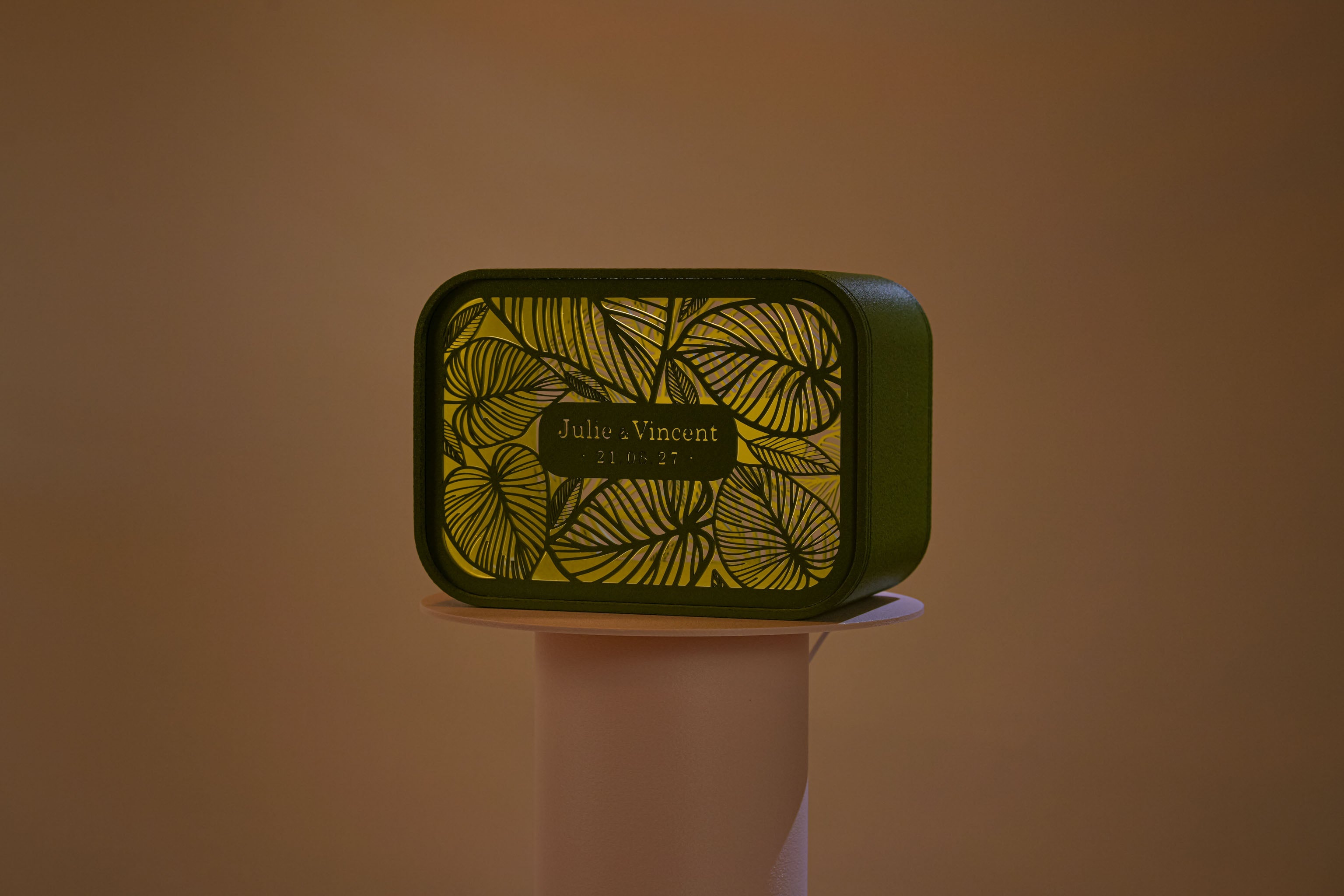 Urne rectangulaire personnalisée - Feuillage (avec lumière)